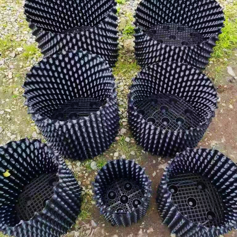 Special high-cultural fence flower pot for tree planting for root control device to increase the enc